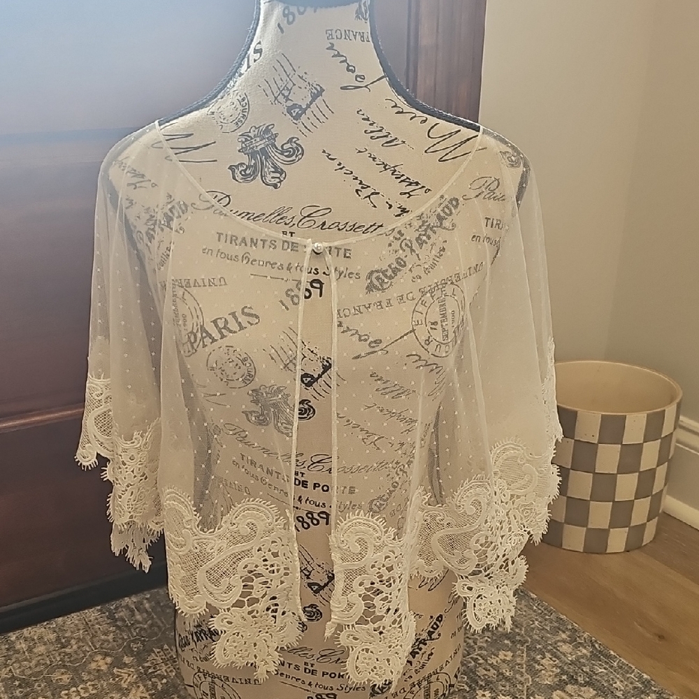 Borrowed & Blue Lace Topper